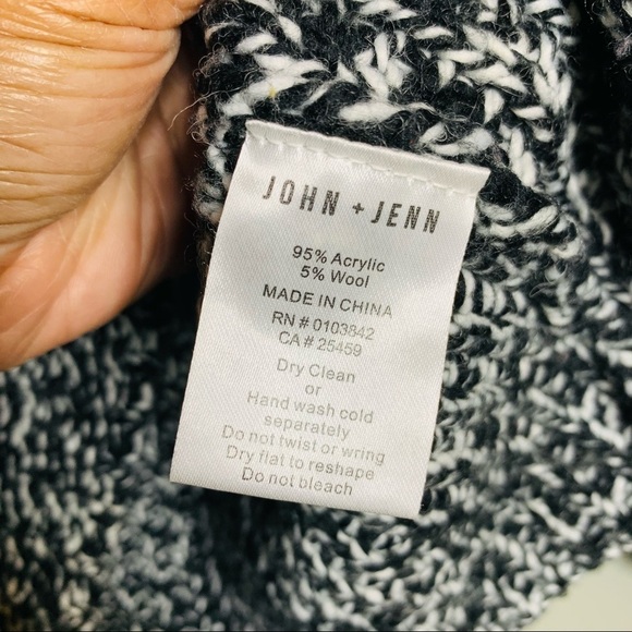 John + Jenn Wool Blend Chunky Mock Sweater - Picture 6 of 7